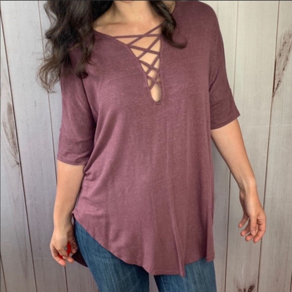 ✨LAST ONE!✨ The Lilly Blouse - Picture 5 of 9